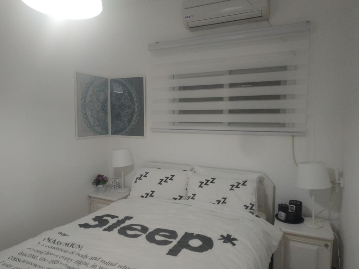 Akhva Accommodation Unit-אחווה יחידת אירוח Arad Dış mekan fotoğraf